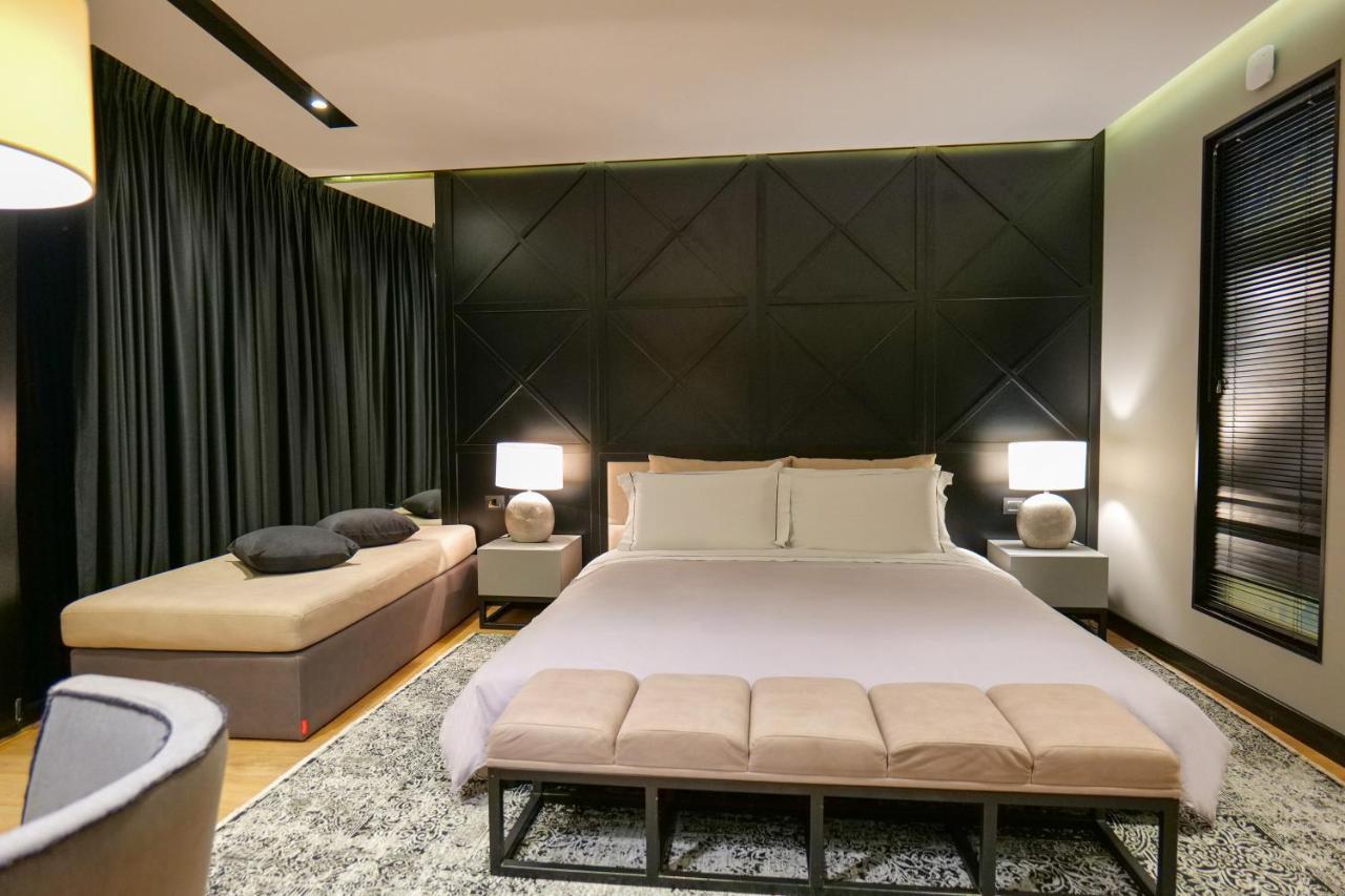 Hotel Miramare Vlore Bagian luar foto